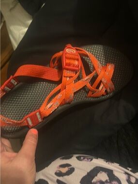 Orange Left shoe only!Women’s Strappy Outdoor Sandal